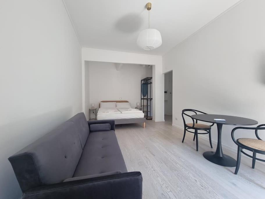 Milan New Apartment In Lively Central Area エクステリア 写真