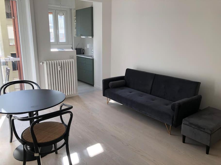 Milan New Apartment In Lively Central Area エクステリア 写真
